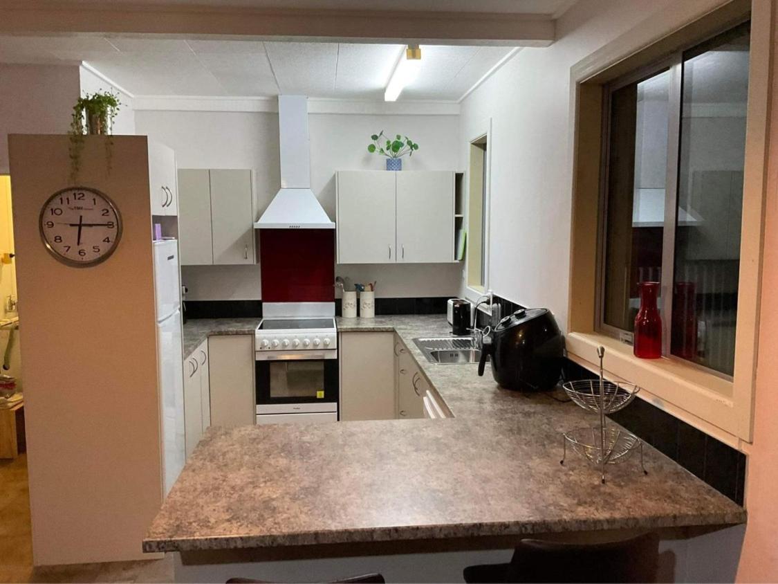 Bungalow On Centre Apartment Invercargill Ngoại thất bức ảnh